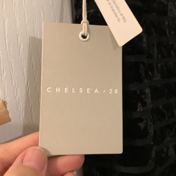 NWT Chelsea 28 blouse - Picture 6 of 9